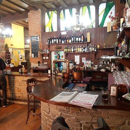 Hostal Virgen De La Encina Ponferrada Kültér fotó