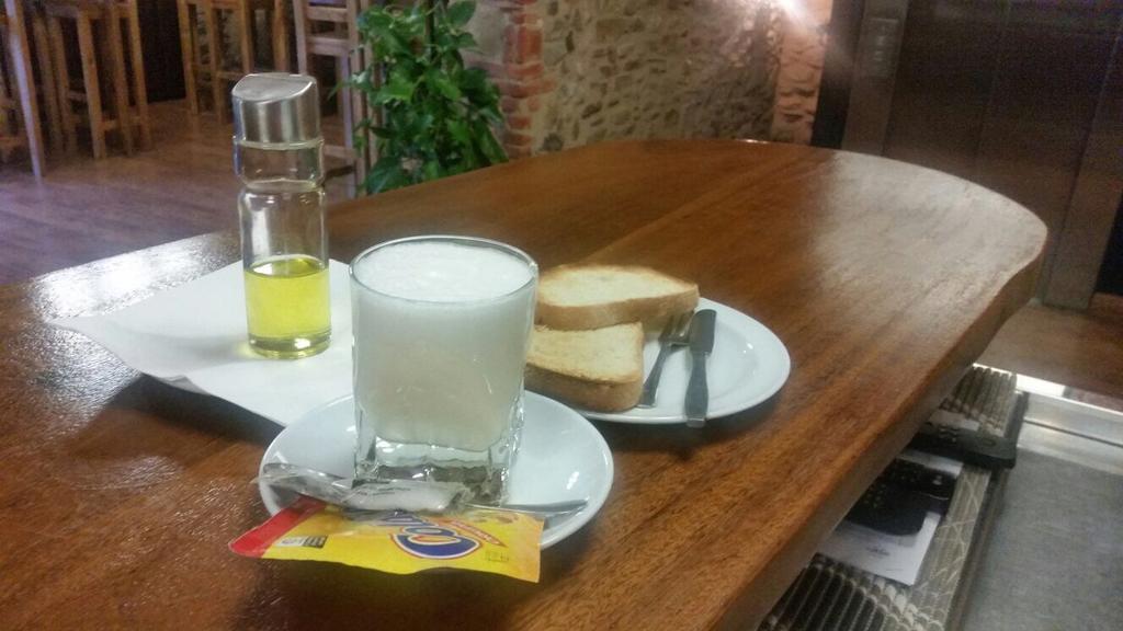 Hostal Virgen De La Encina Ponferrada Kültér fotó